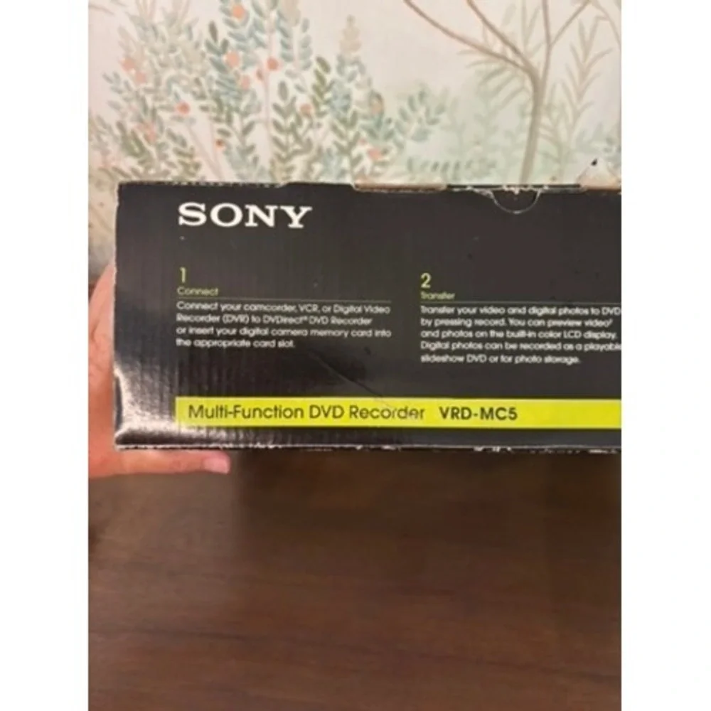 Sony VRD MC5 Multi-Function DVD Recorder Transfer VHS & Camcorder Videos To DVD